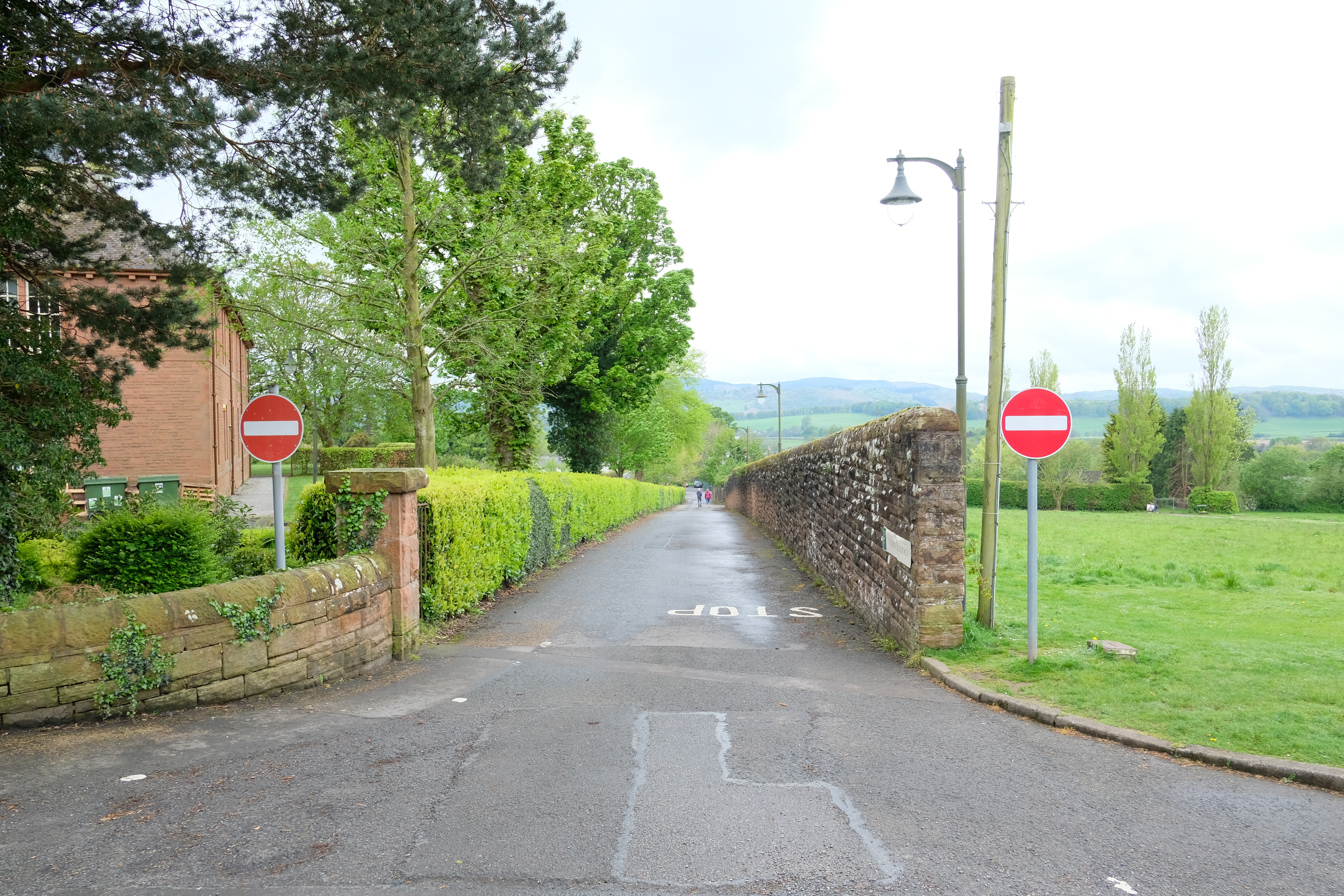 Road down from the Crichton to Brownhall Gate with no entry signs