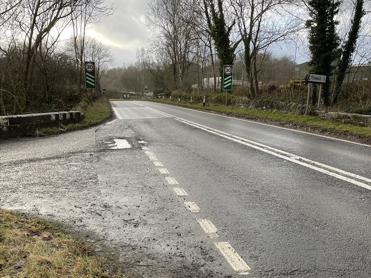 Turning to Tinwald (on the left) off the A701